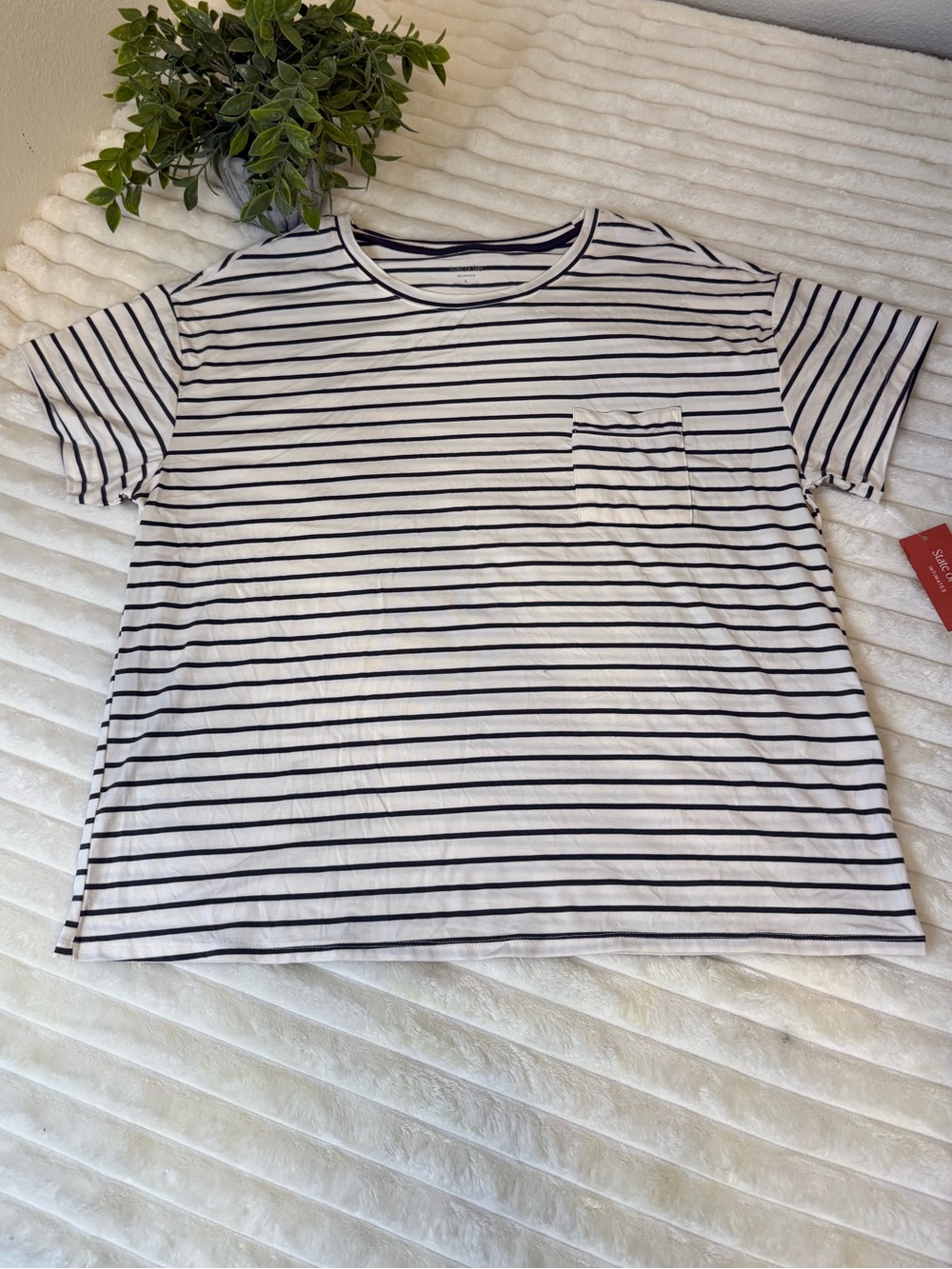 State of Day striped lounge tee size large